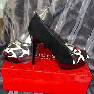 Guess Banana Pumps-Red, Black and calf hair